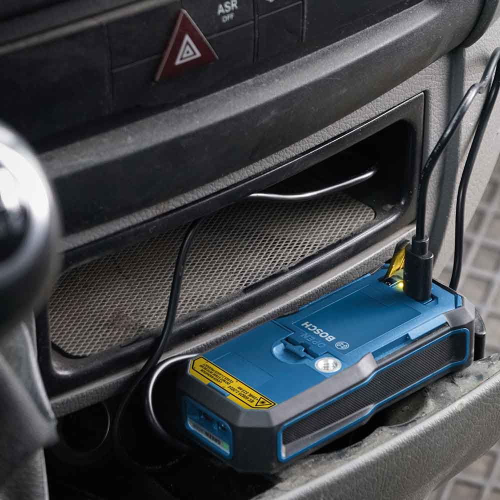 Bosch, Bosch GLM-BAT 3.7V Lithium-Ion Battery Pack for BLAZE Laser Measures